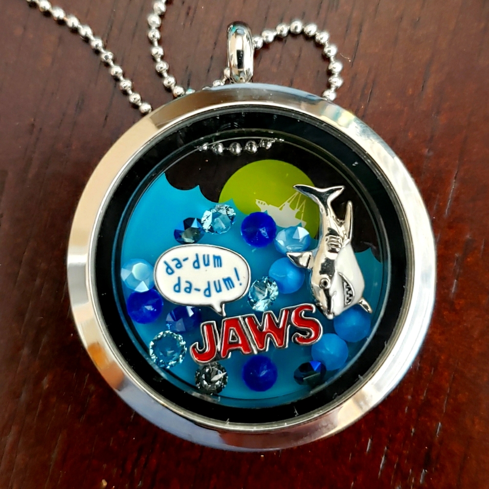 Origami Owl "Jaws" Living Locket